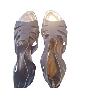 Piccadilly Mauve Vintage Women's Size 7 Sandals
